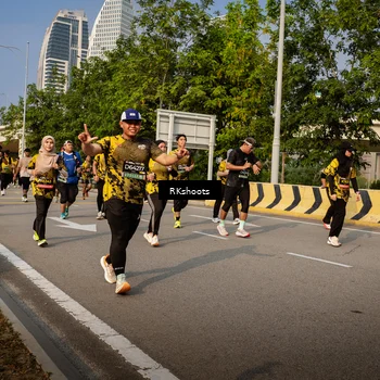 Runner Photo 6734163