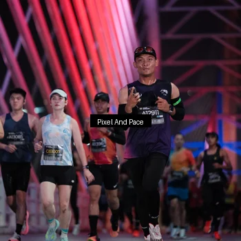 Runner Photo 6734330