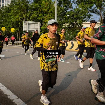Runner Photo 6734334