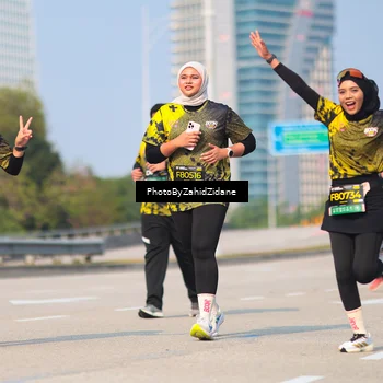 Runner Photo 6734349