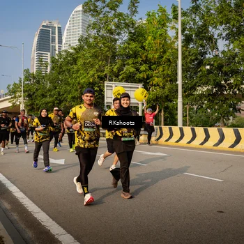 Runner Photo 6734372