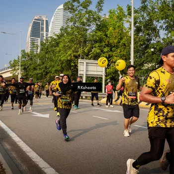 Runner Photo 6734411