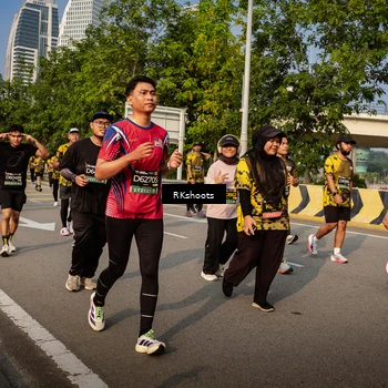 Runner Photo 6734514