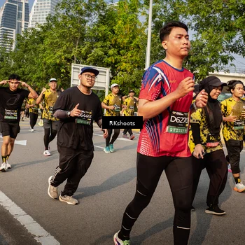 Runner Photo 6734542