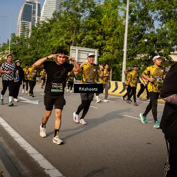 Runner Photo 6734562