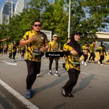 Runner Photo 6734674