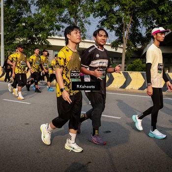 Runner Photo 6734736