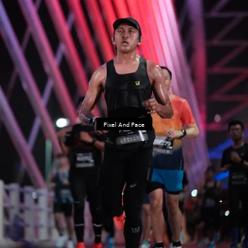Runner Photo 6734883