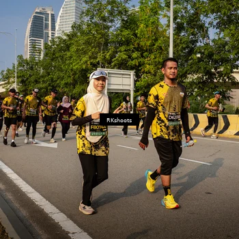 Runner Photo 6734890