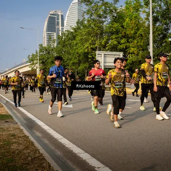Runner Photo 6734893