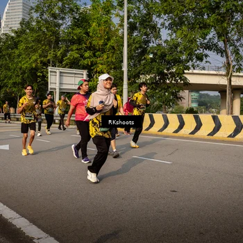 Runner Photo 6735005