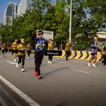 Runner Photo 6735030
