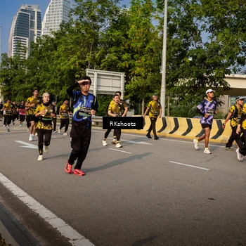 Runner Photo 6735034