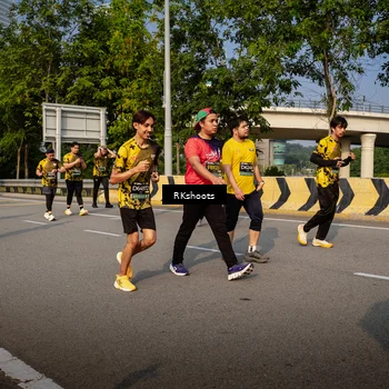 Runner Photo 6735036