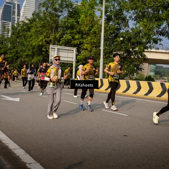 Runner Photo 6735068