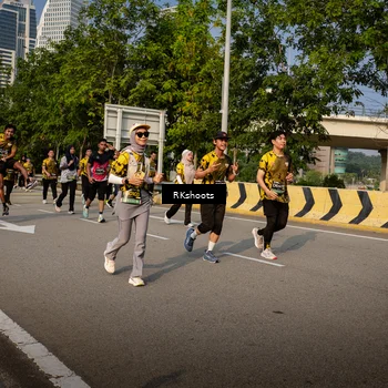 Runner Photo 6735079