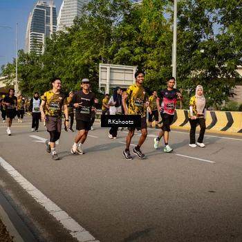 Runner Photo 6735084