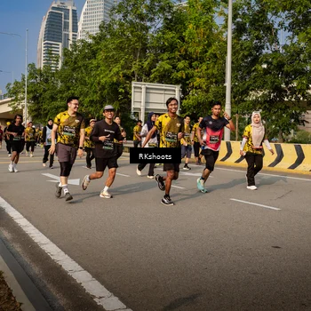 Runner Photo 6735093