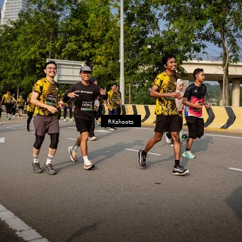 Runner Photo 6735109