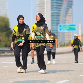 Runner Photo 6735111
