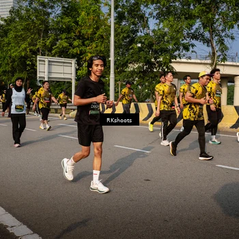 Runner Photo 6735125