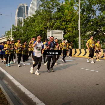 Runner Photo 6735135