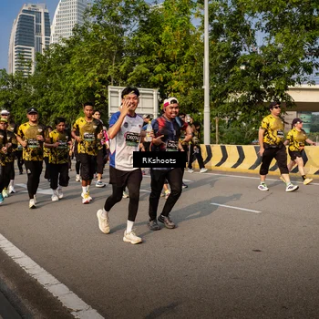 Runner Photo 6735151