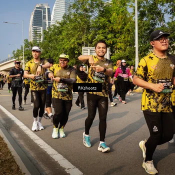 Runner Photo 6735179