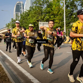 Runner Photo 6735182