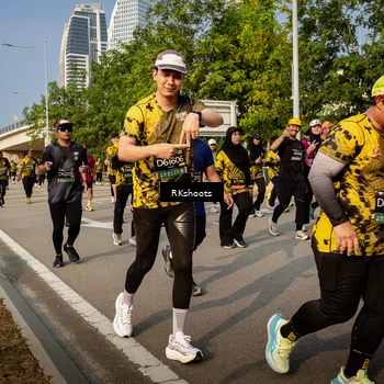 Runner Photo 6735225