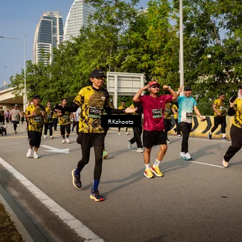 Runner Photo 6735253