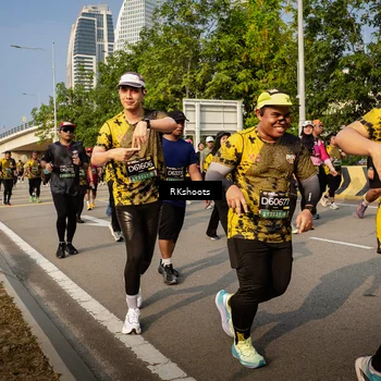Runner Photo 6735255