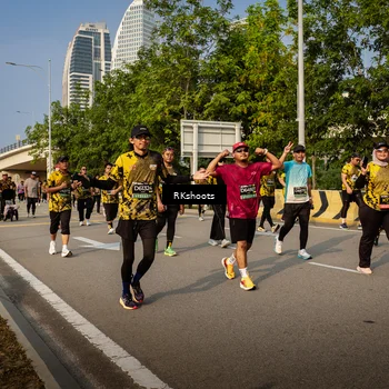 Runner Photo 6735263