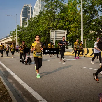Runner Photo 6735304
