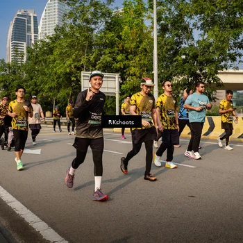 Runner Photo 6735311