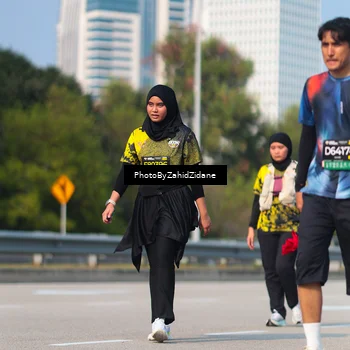 Runner Photo 6735399