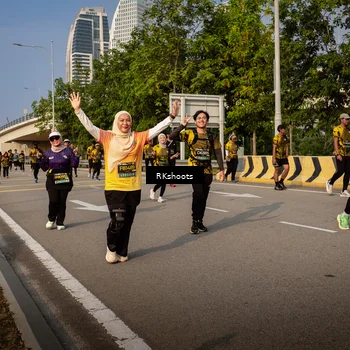 Runner Photo 6735415