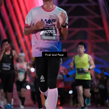 Runner Photo 6735423