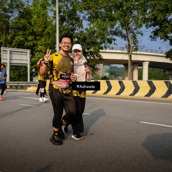 Runner Photo 6735439