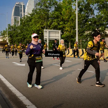 Runner Photo 6735440