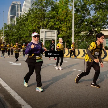 Runner Photo 6735446