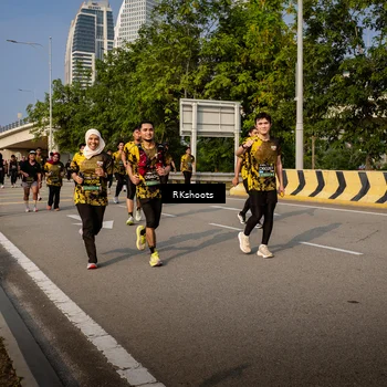 Runner Photo 6735469
