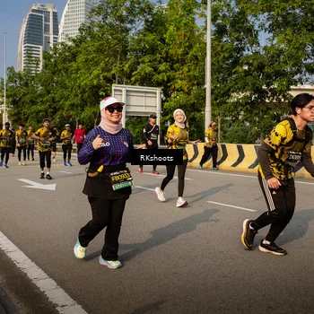 Runner Photo 6735472