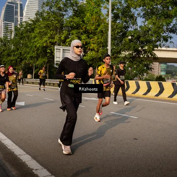 Runner Photo 6735514
