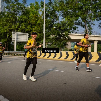 Runner Photo 6735541