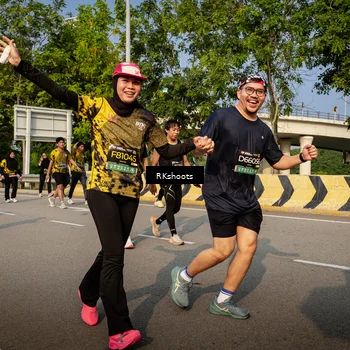Runner Photo 6735600