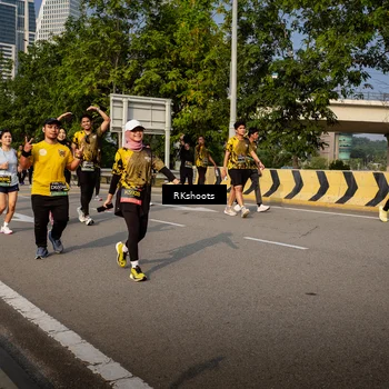 Runner Photo 6735635