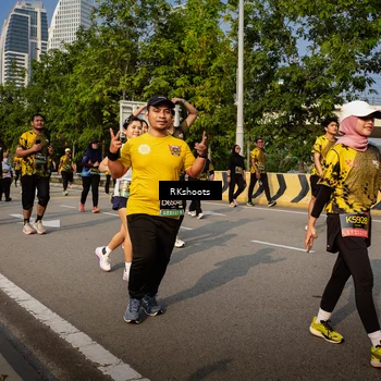 Runner Photo 6735655