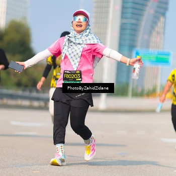 Runner Photo 6735656