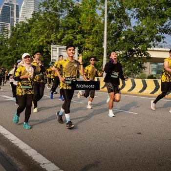 Runner Photo 6735673